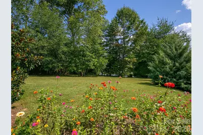 90 S Oaklawn Avenue, Brevard, NC 28712 - Photo 11