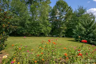 90 S Oaklawn Ave, Brevard, NC 28712 - Photo 11