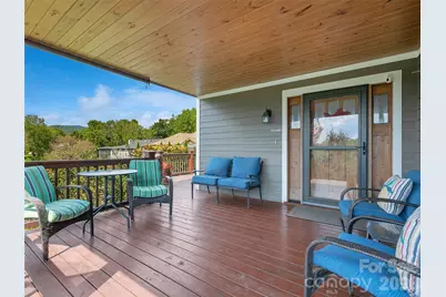 90 S Oaklawn Avenue, Brevard, NC 28712 - Photo 13