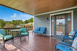 90 S Oaklawn Ave, Brevard, NC 28712 - Photo 13