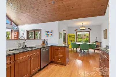 90 S Oaklawn Avenue, Brevard, NC 28712 - Photo 29
