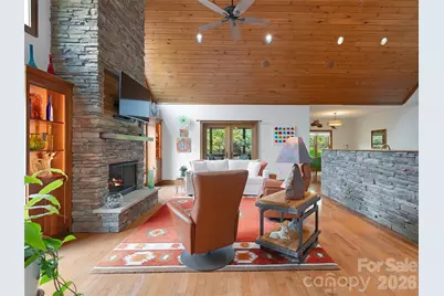 90 S Oaklawn Avenue, Brevard, NC 28712 - Photo 17