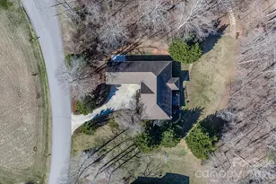 3975 Plantation Dr, Morganton, NC 28655 - Photo 41