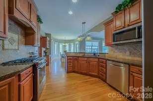 3975 Plantation Dr, Morganton, NC 28655 - Photo 11