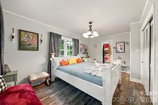 1210 2nd St SE, Conover, NC 28613 - Photo 17