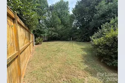 2213 Chesterfield Avenue, Charlotte, NC 28205 - Photo 13