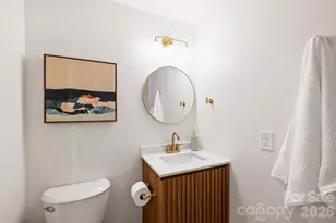 7323 Rollingridge Dr, Charlotte, NC 28211 - Photo 17