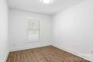 512 516 520 Carolyn Ln, Charlotte, NC 28213 - Photo 13