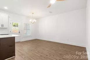 512 516 520 Carolyn Ln, Charlotte, NC 28213 - Photo 3