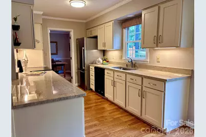 8600 Beeswood Drive, Charlotte, NC 28277 - Photo 11