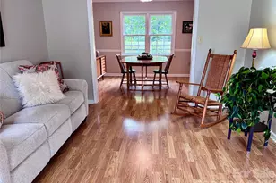 8600 Beeswood Dr, Charlotte, NC 28277 - Photo 5