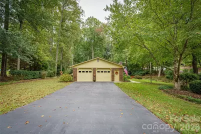 13 Foxhorn Court, Hendersonville, NC 28791 - Photo 35