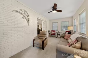 13 Foxhorn Ct, Hendersonville, NC 28791 - Photo 15