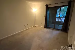 417 W 8th St, Charlotte, NC 28202 - Photo 11
