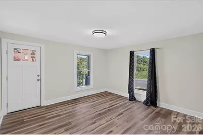216 N Vance Street, Gastonia, NC 28052 - Photo 3