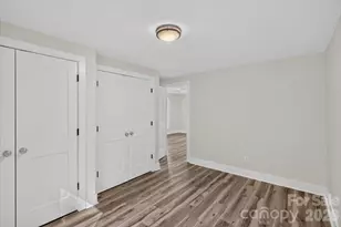 216 N Vance St, Gastonia, NC 28052 - Photo 11
