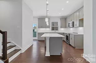 12147 Brooklyn Ave, Charlotte, NC 28204 - Photo 9