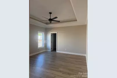4917 Southview Drive, Hickory, NC 28602 - Photo 7