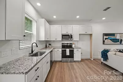 53 E 13th Street, Newton, NC 28658 - Photo 9