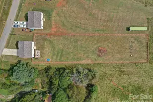 615 Potter Rd, Gaffney, SC 29341 - Photo 33