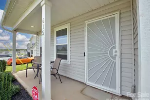 615 Potter Rd, Gaffney, SC 29341 - Photo 3