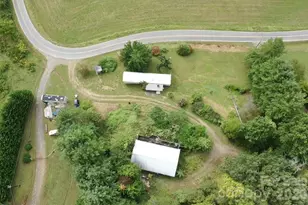 418 Green Valley Rd, Leicester, NC 28748 - Photo 29