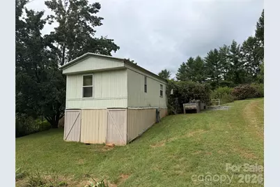 418 Green Valley Road, Leicester, NC 28748 - Photo 5