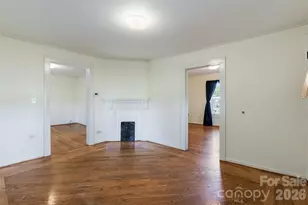 227 Lowry St, Pineville, NC 28134 - Photo 5