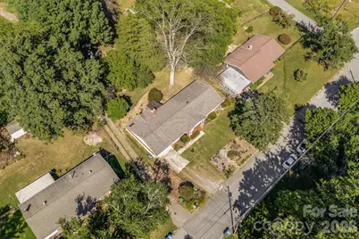 5 W Maple Drive, Asheville, NC 28805 - Photo 27