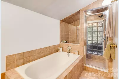 5 W Maple Drive, Asheville, NC 28805 - Photo 15