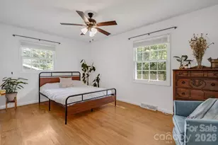 5 W Maple Dr, Asheville, NC 28805 - Photo 19