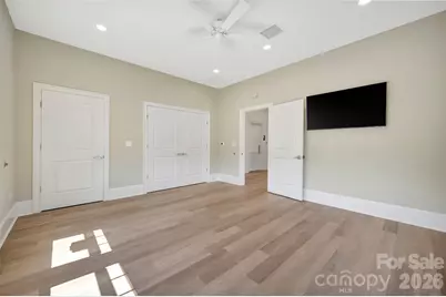 8886 Visgrove Drive, Sherrills Ford, NC 28673 - Photo 29