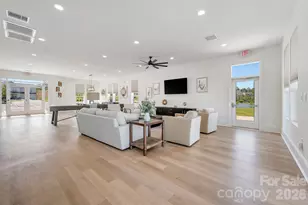 8886 Visgrove Dr, Sherrills Ford, NC 28673 - Photo 23