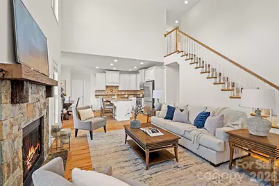 107 Berry Hill Drive, Hendersonville, NC 28791 - Photo 7