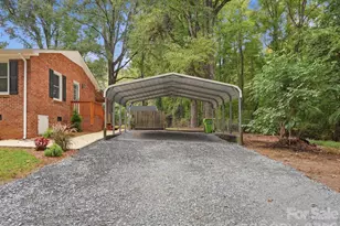 8903 Richardson King Rd, Waxhaw, NC 28173 - Photo 5