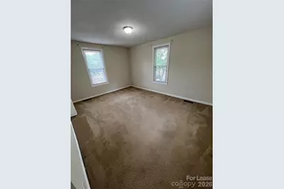 326 Mayflower Avenue, Cramerton, NC 28032 - Photo 7