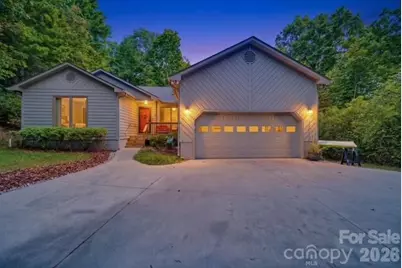 553 Soquili Drive, Brevard, NC 28712 - Photo 1