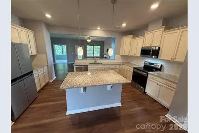 2019 Trindle Vine Lane, Waxhaw, NC 28173 - Photo 3