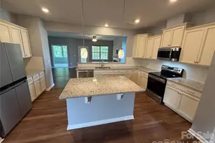 2019 Trindle Vine Ln, Waxhaw, NC 28173 - Photo 3
