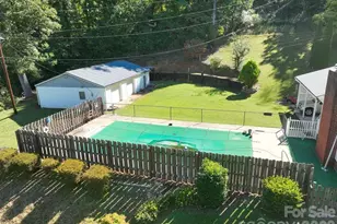709 Berry Pl SW, Lenoir, NC 28645 - Photo 33