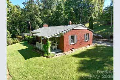 709 Berry Place SW, Lenoir, NC 28645 - Photo 3