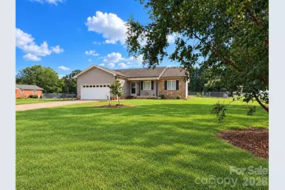 1677 Allen Lane, Conover, NC 28613 - Photo 3