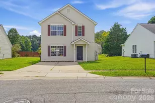 802 Almora Dr, Charlotte, NC 28216 - Photo 1