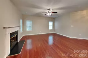 5611 Timbertop Ln, Charlotte, NC 28215 - Photo 3