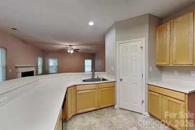 5611 Timbertop Lane, Charlotte, NC 28215 - Photo 7