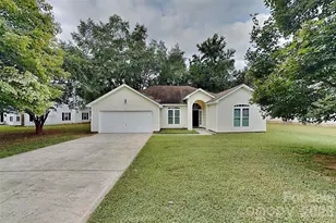 5611 Timbertop Ln, Charlotte, NC 28215 - Photo 1