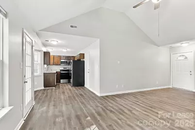 2639 Daffodil Drive, Charlotte, NC 28269 - Photo 5