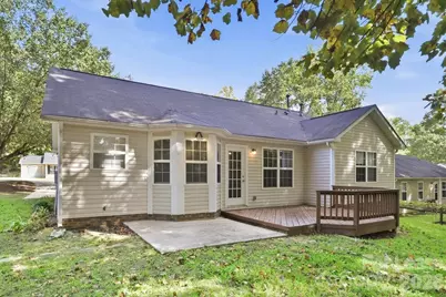 2639 Daffodil Drive, Charlotte, NC 28269 - Photo 3