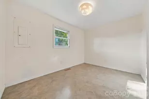 861 8th St Pl SE, Hickory, NC 28602 - Photo 15