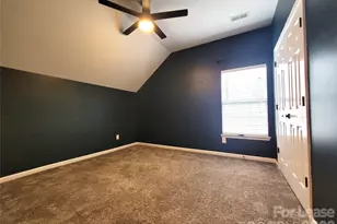 5618 Branthurst Dr, Charlotte, NC 28269 - Photo 21